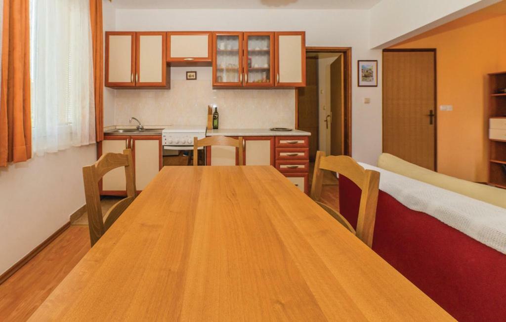 Apartment Diana - Great Location, Cosy 2 Bedroom, 2 Bathroom Apt Куклица Экстерьер фото
