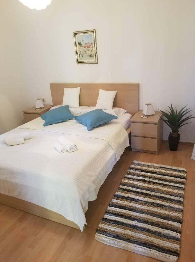 Apartment Diana - Great Location, Cosy 2 Bedroom, 2 Bathroom Apt Куклица Экстерьер фото